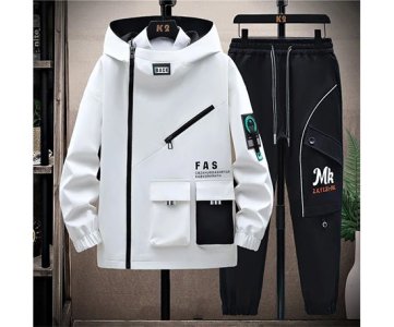 Stylish men's hooded jacket for spring and autumn—perfect for students and youth. Loose fit, hip-hop design, oblique zipper, and a modern suit-inspired look