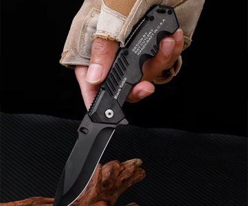 ViperTac Folding Tactical Knife Set – Durable, Lightweight, Glass Breaker, Pocket Clip, Sharp Blade, Safety Lock, Outdoor EDC, Black, 2-Piece