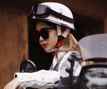 LS2 Brown Leather Motorcycle Helmet with Winged Logo + Canvas Bag & Seat Combo – Vintage Riding Gear for Touring, Adventure & Urban Motorcyclists