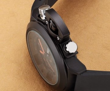 MEGIR White Chronometer Wristwatch – Sporty Analog Timepiece with Bold Numerals, Multi-Dial Chronograph, Silicone Strap & Stainless Steel Case