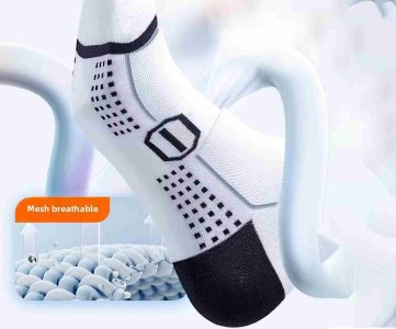 Sports Compression Socks – Graduated Support for Running, Cycling, Football & Training – Boost Circulation, Reduce Fatigue, Enhance Performance