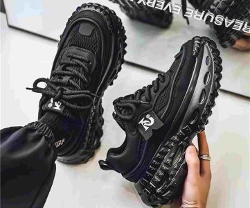 Rugged Snake Sneaker – Premium Snake‑Print Casual Shoe with Cushioned Insole, Non‑Slip Sole & Streetwear‑Ready Design for Men & Women