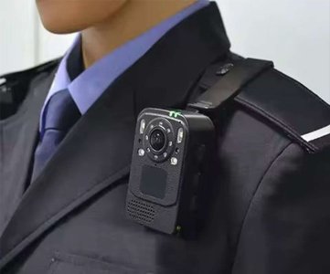 Aigo Body Camera HD1080P Police Security Cam with Night Vision, Motion Detection, Waterproof Design, Wide-Angle Lens, Long Battery Life