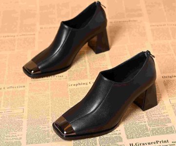 Women’s Brown Block Heel Shoes – Elegant Square Toe Leather Pumps with Zipper Back, Comfortable Mid Heels for Office, Party, Casual & Formal Wear