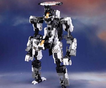 Articulated Combat Robot Action Figure – Interlocking Mecha Toy with Dynamic Poseability, Collector-Grade Build for Display, Play & Model Kit Enthusiasts