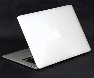 Apple MacBook Laptop – Sleek Silver Design, Retina Display, M-Series Chip, Long Battery Life & Lightweight Build for Creative, Business & Everyday Computing