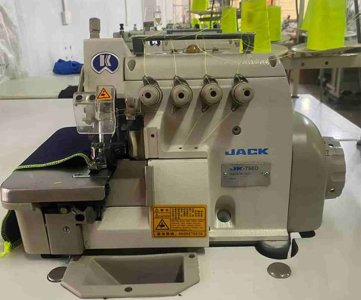 JACK JK‑798D Industrial Overlock Sewing Machine – 4‑Thread High-Speed Serger for Fabric Edge Finishing, Durable Build & Precision Stitching