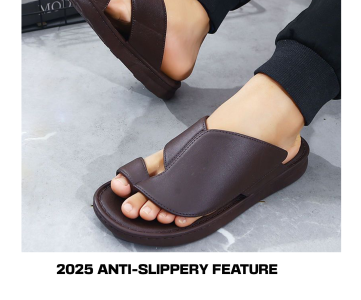 Slip-On Sandals – Overlapping Strap with Toe Loop, Cushioned Sole & Modern Minimalist Design for Everyday Comfort, Boutique Styling or Streetwear Looks