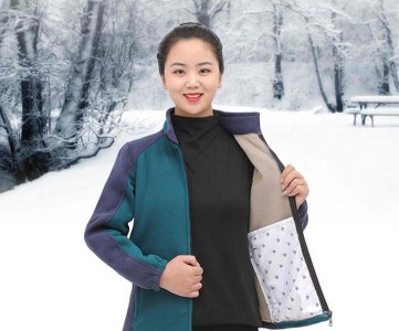 Zip-Up Fleece Jacket – Teal & Navy Layer with “SENMA” Logo, High Collar & Soft Texture for Casual Wear, Retail Display or Seasonal Capsules